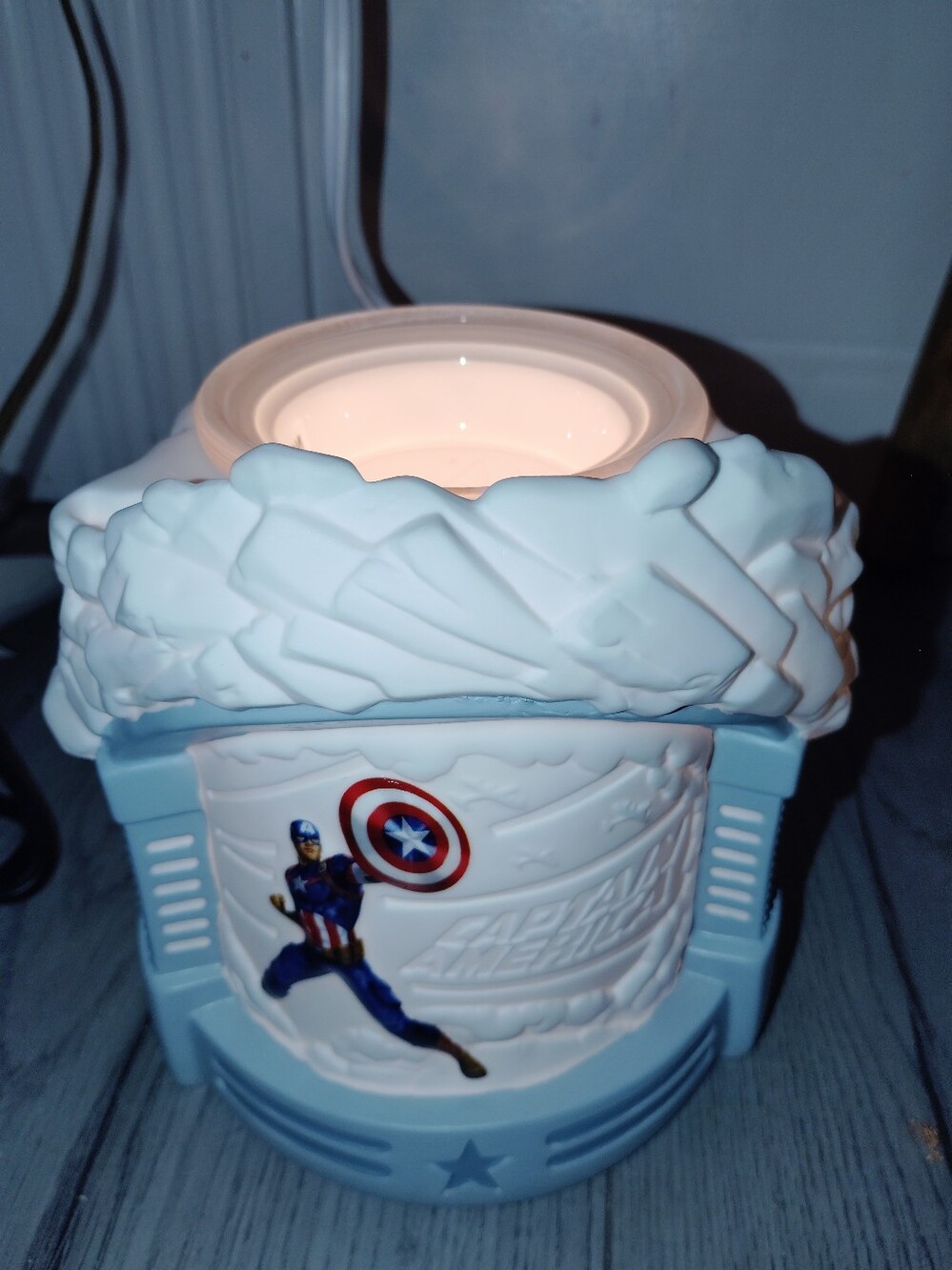 New In Box Avengers Captain America Marvel Wax Warmer Lit Licensed Scentsy